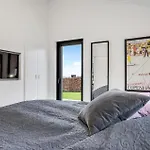 3 Bedroom Stunning In Holiday home