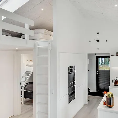 3 Bedroom Stunning In Hébergement de vacances Haderslev