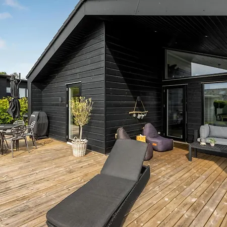 3 Bedroom Stunning In * Haderslev